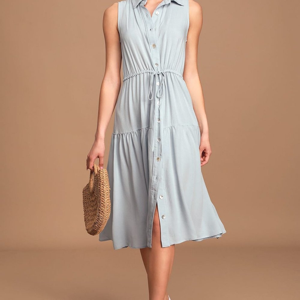 Lulus Lucca Couture Brand Thetis Light Blue Sleeveless Button Front Midi Dress